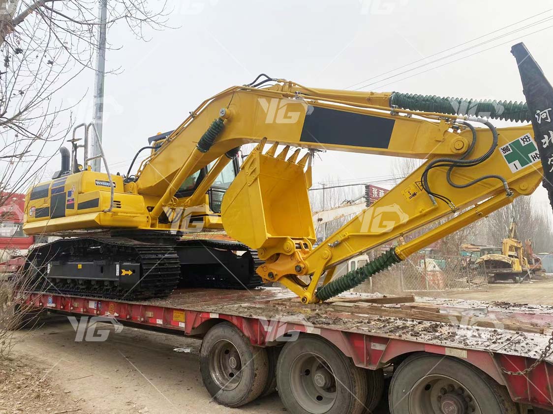 Komatsu 200 Корабль