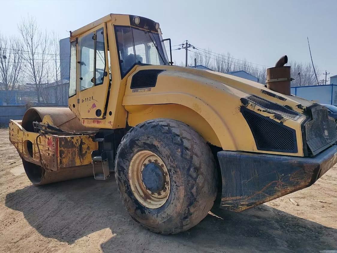 BOMAG BW219DH-4